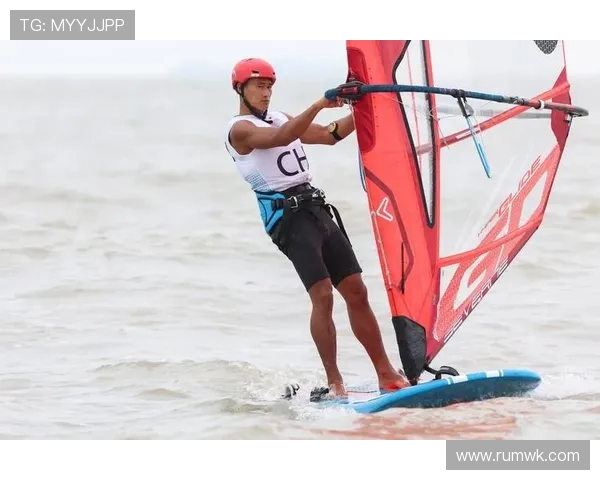 帆船毕焜谈海上训练的永恒定